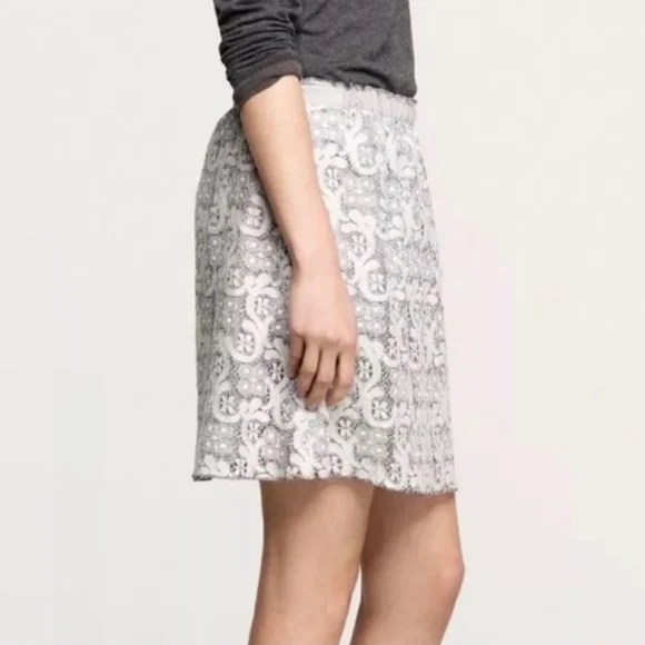 🌟 J.Crew Heather Lace Mini Skirt, Size 4, Green - Picture 1 of 9